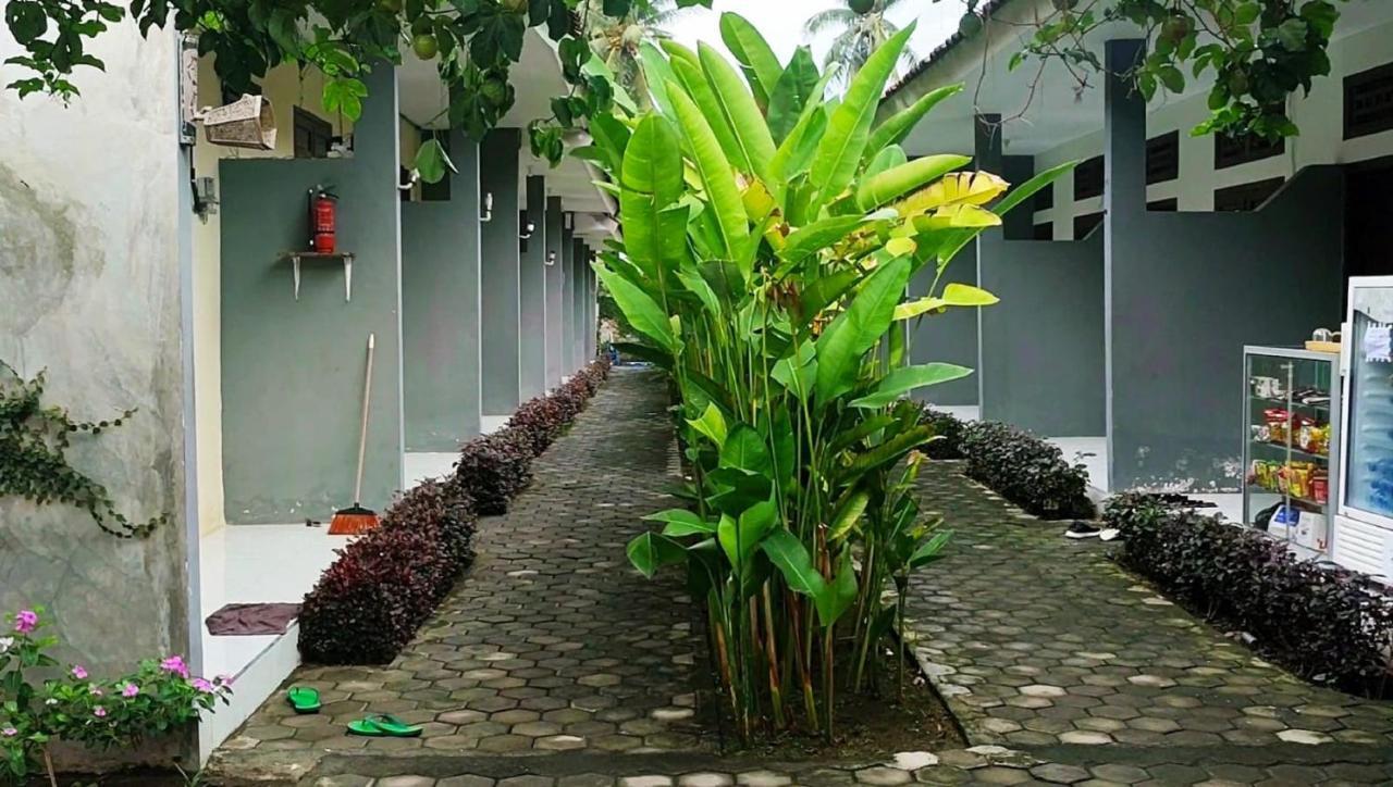 Oyo 2864 Mangsit Garden Homestay Eksteriør billede