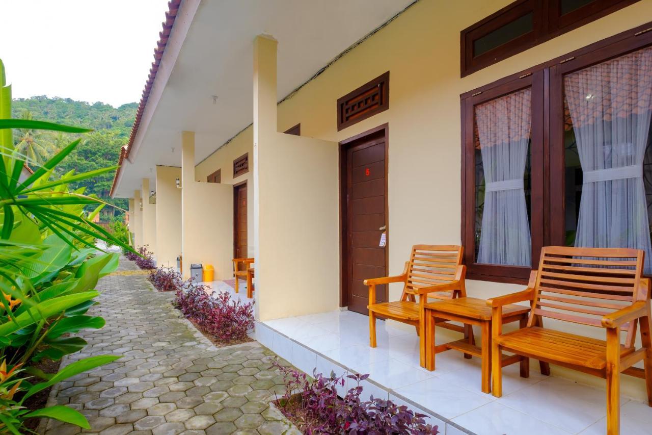 Oyo 2864 Mangsit Garden Homestay Eksteriør billede