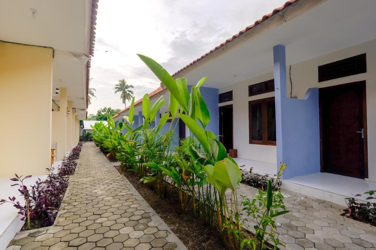 Oyo 2864 Mangsit Garden Homestay Eksteriør billede