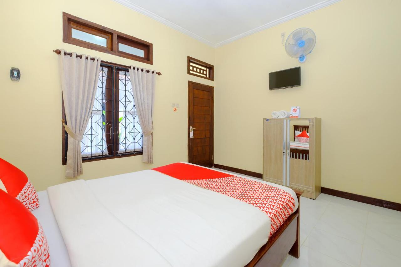 Oyo 2864 Mangsit Garden Homestay Eksteriør billede