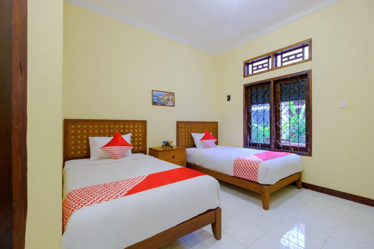 Oyo 2864 Mangsit Garden Homestay Eksteriør billede