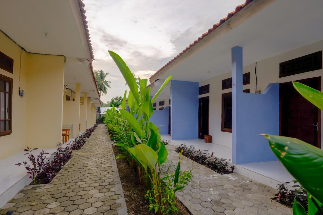 Oyo 2864 Mangsit Garden Homestay Eksteriør billede