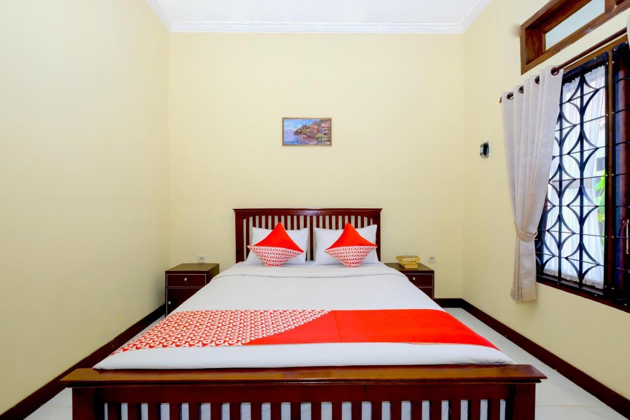 Oyo 2864 Mangsit Garden Homestay Eksteriør billede