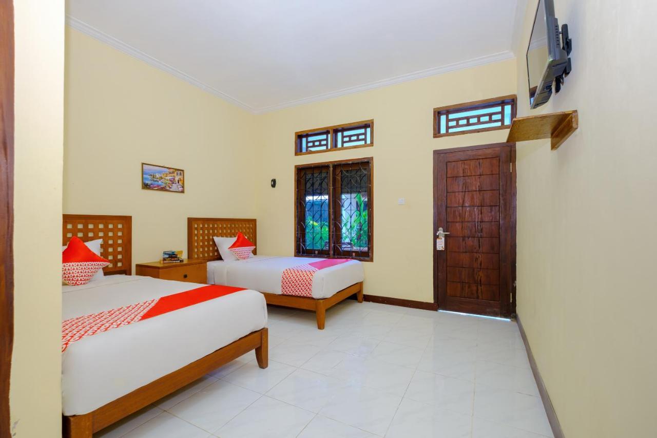 Oyo 2864 Mangsit Garden Homestay Eksteriør billede